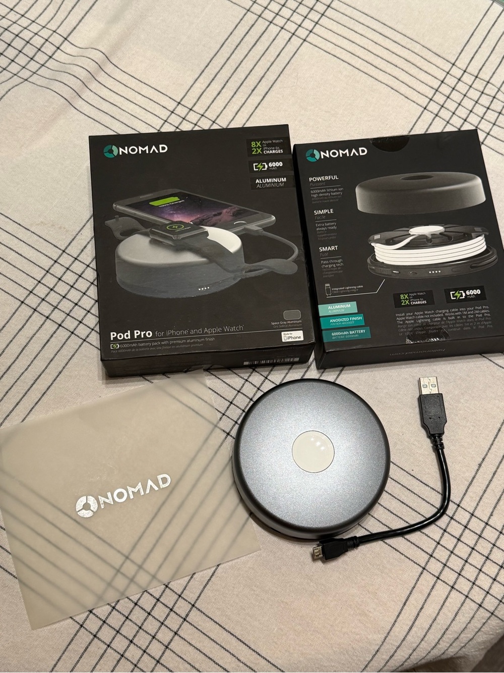 Nomad Pod Pro Wireless Charging Puck in Silver Gray